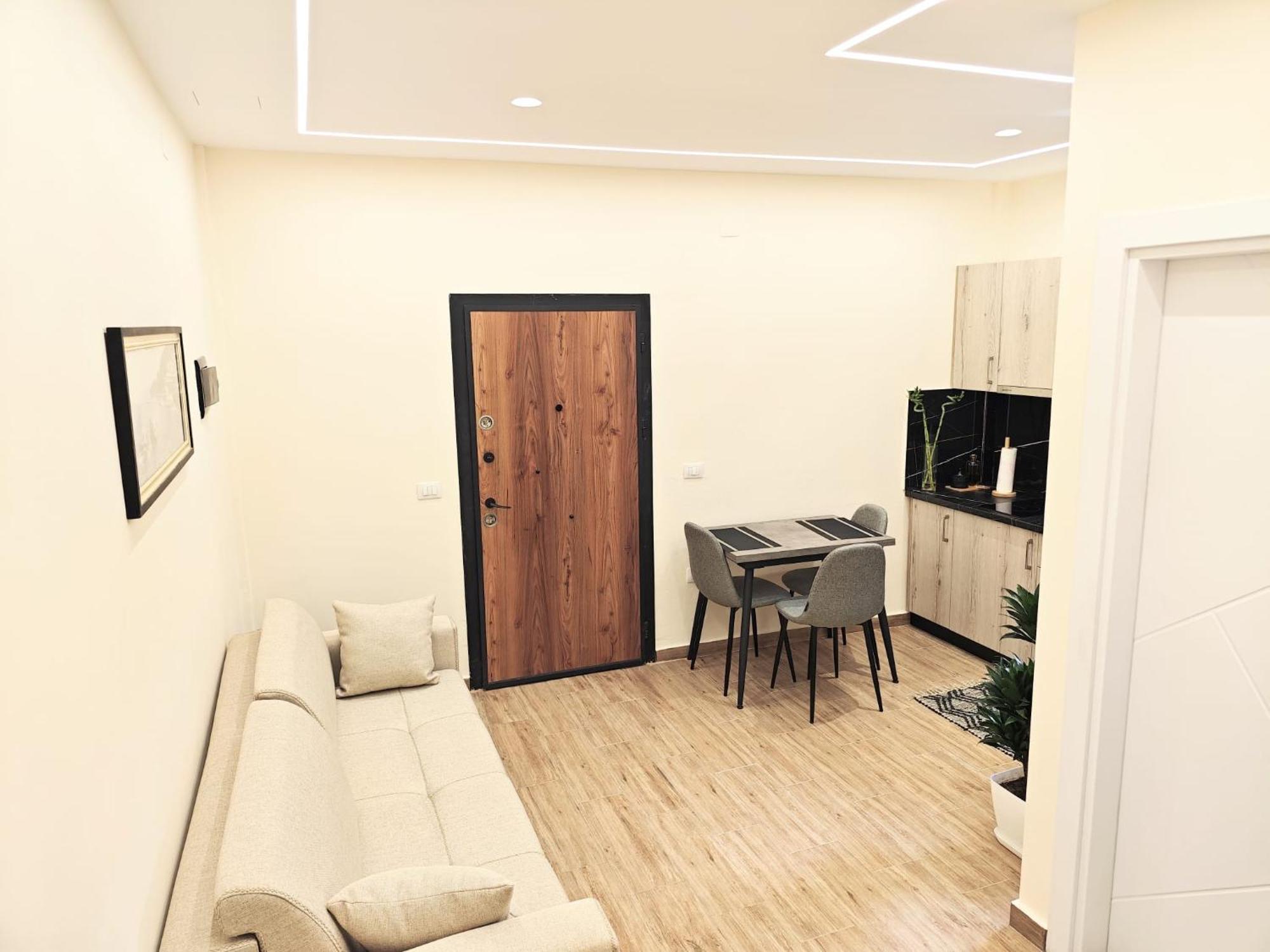 New Apartment Close To Sea And Downtown Vlorë Exteriér fotografie
